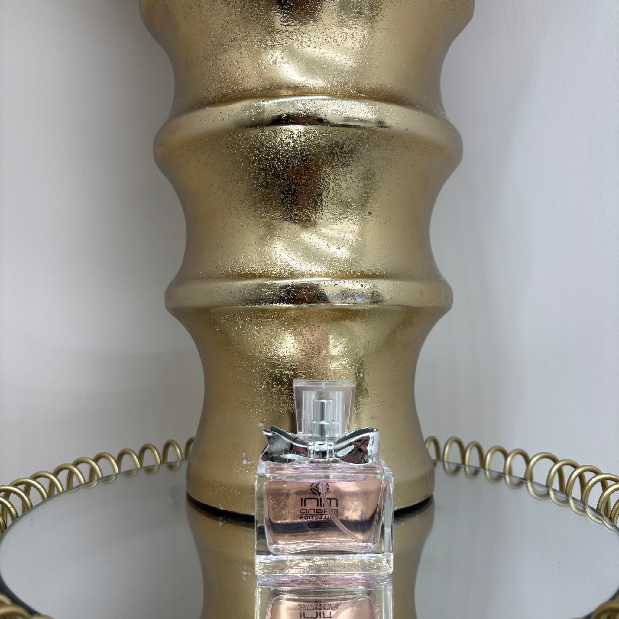 Mini Miss (smells like Miss Dior)