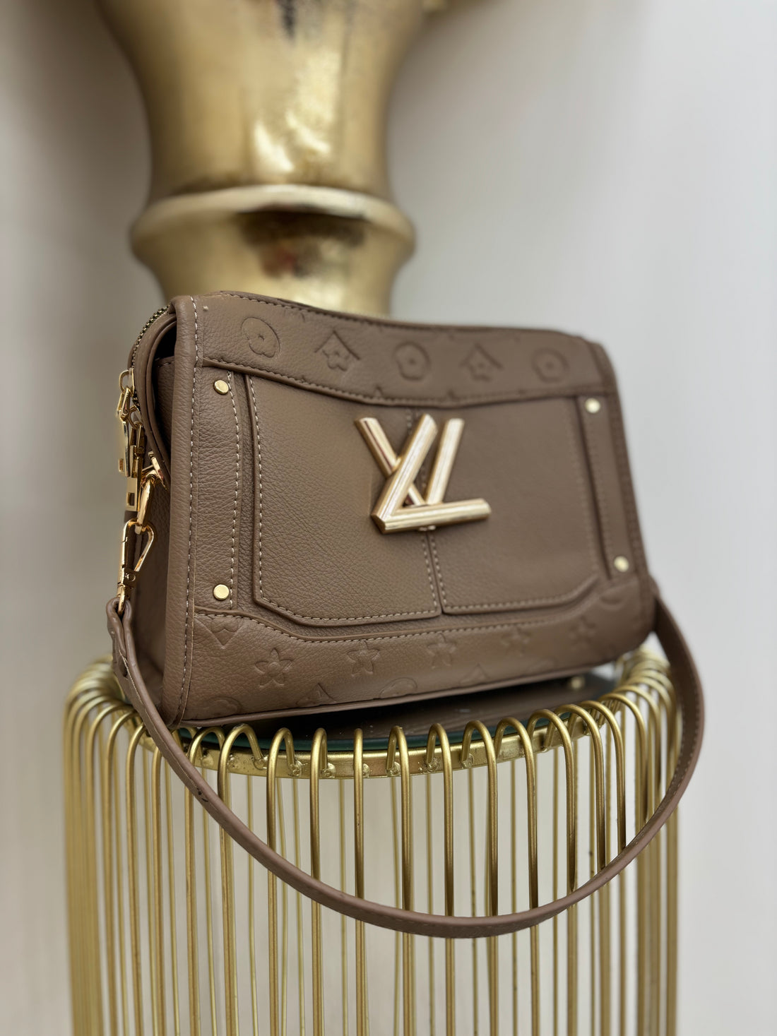 V Flower Detailed Shoulder Bag with Gold Detailing