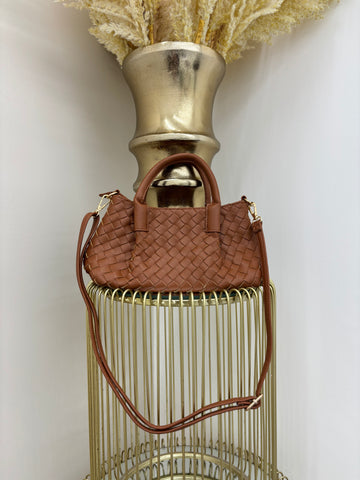 B inspired small woven detailed shoulder bag