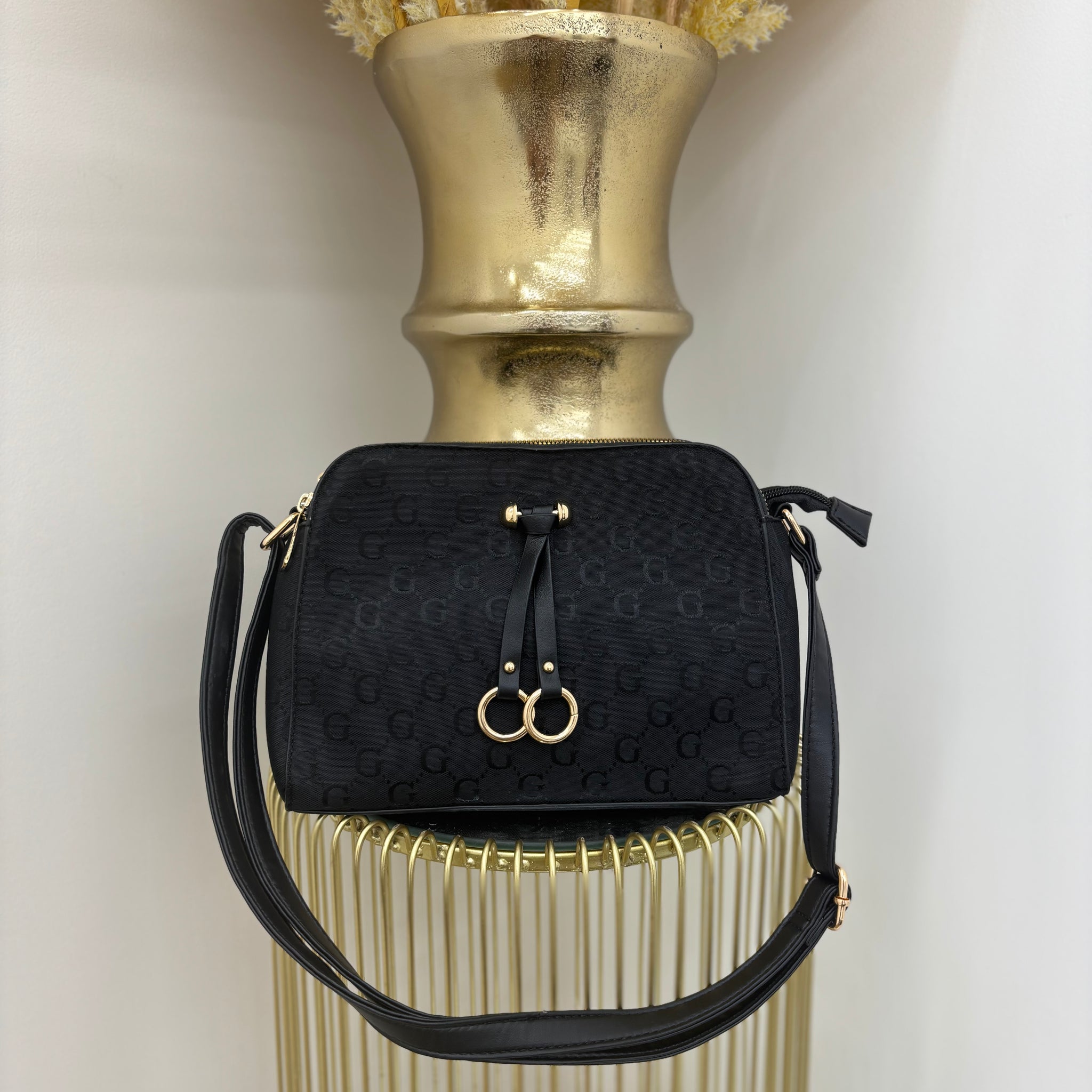 G Medium Body Strap Bag