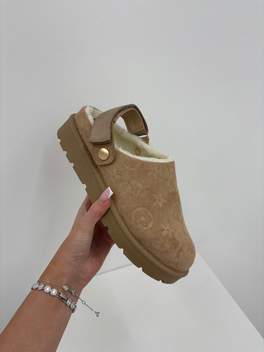 ALANA fur lined slide on slippers - MOCHA