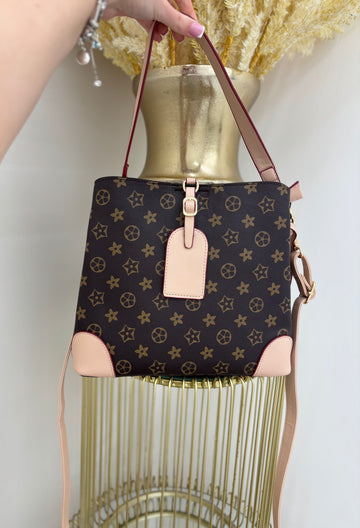 Flower Buckle Medium Shoulder Bag