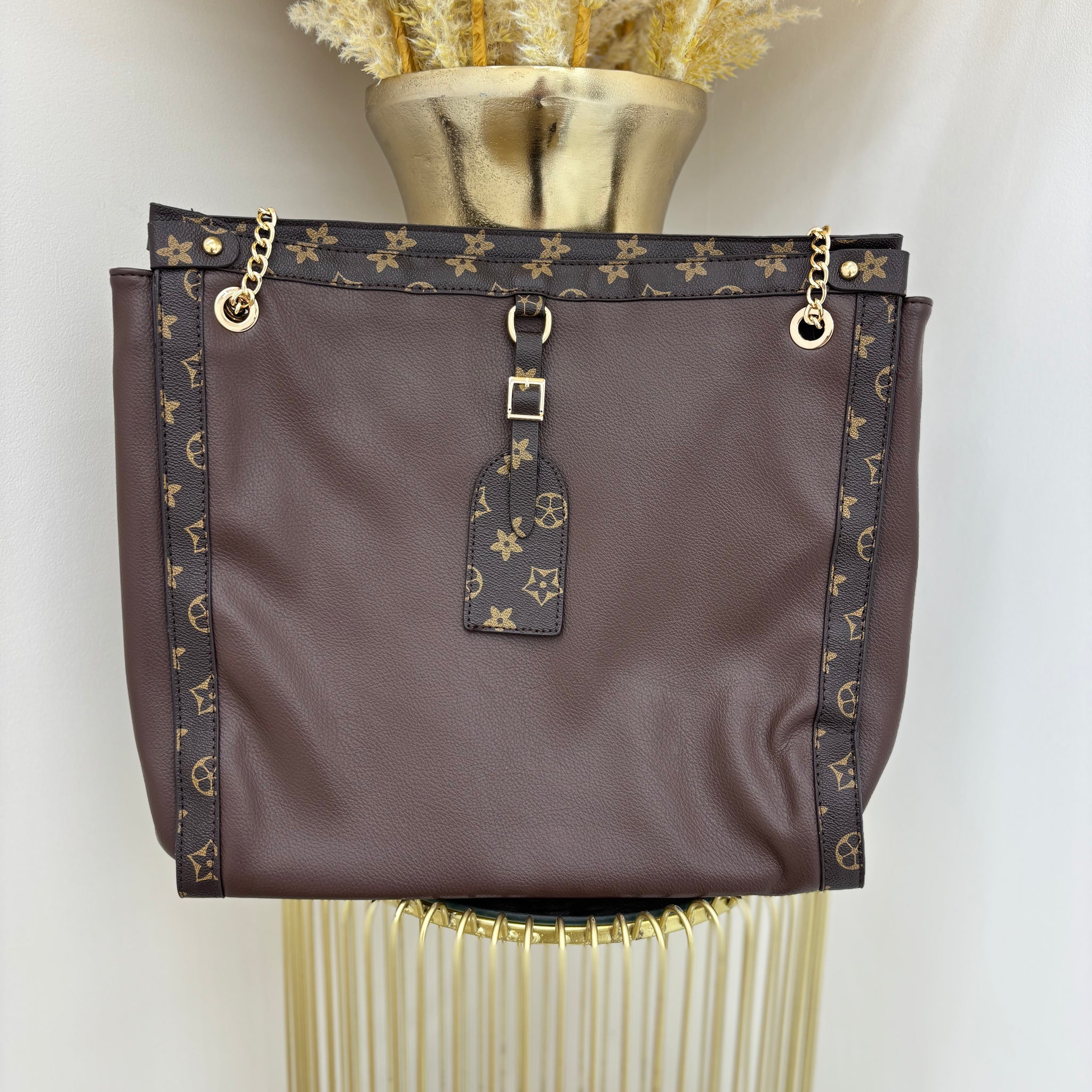 Flower Detailed Large Shoulder Bag